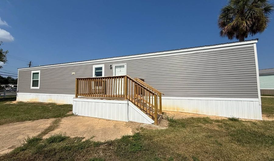 Oaklawn Estates 8400 W. Oaklawn Rd Lot 40, Biloxi, MS 39532 - 3 Beds, 2 Bath