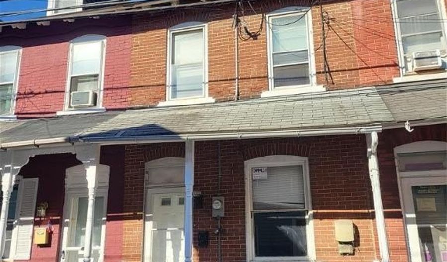 324 N Fountain St, Allentown, PA 18102 - 3 Beds, 1 Bath