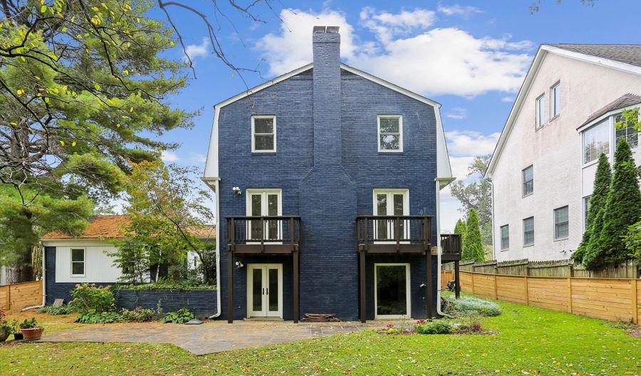 5638 BRADLEY Blvd, Bethesda, MD 20814 - 3 Beds, 4 Bath