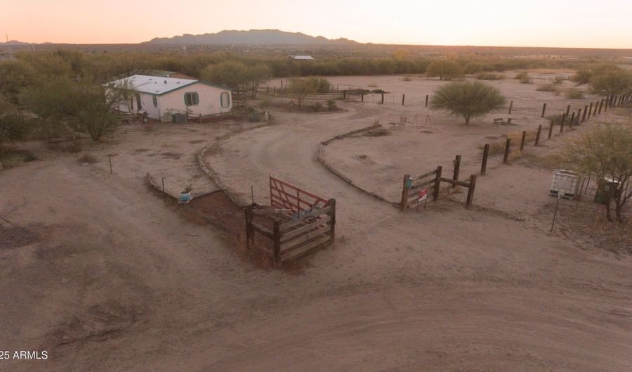 1112 N ANNIE Ln, Benson, AZ 85602 - 4 Beds, 3 Bath