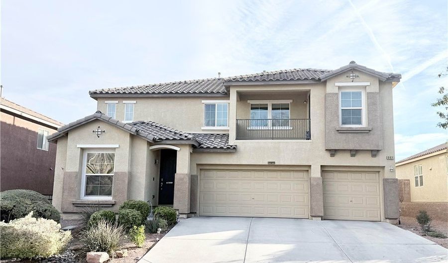 992 Perfect Berm Ln, Henderson, NV 89002 - 5 Beds, 3 Bath