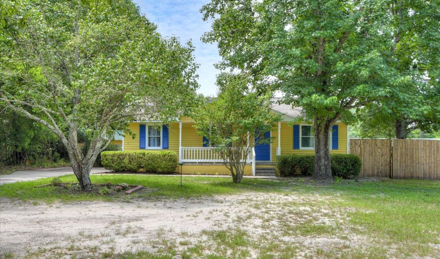138 Martin Rd, Aiken, SC 29801 - 2 Beds, 2 Bath