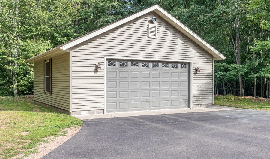 11549 TOWERING PINES Ln, Arbor Vitae, WI 54568 - 3 Beds, 2 Bath