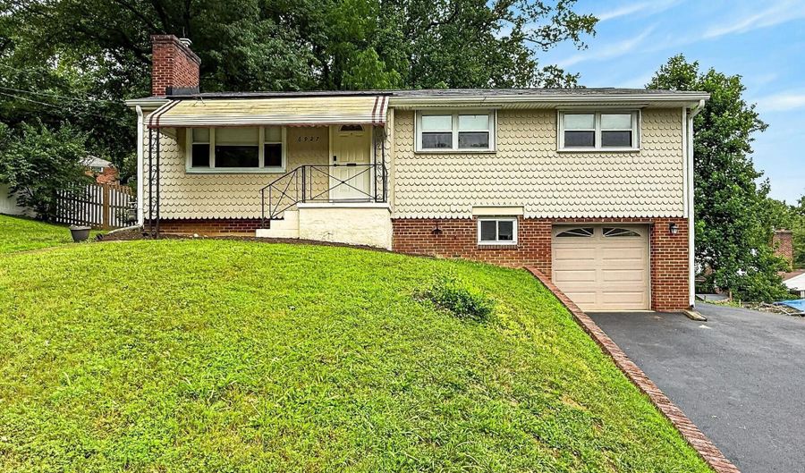 6927 FERN Ln, Annandale, VA 22003 - 3 Beds, 2 Bath