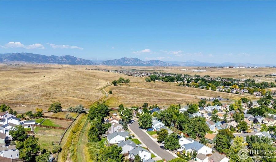 10411 Routt Ln, Broomfield, CO 80021 - 3 Beds, 2 Bath
