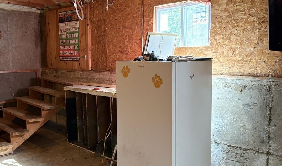 128 Shepard Rd, Belfast, ME 04915 - 2 Beds, 0 Bath