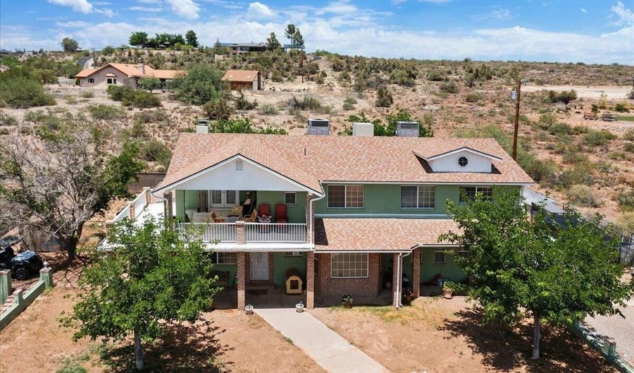 1733 N Arena Del Loma, Camp Verde, AZ 86322 - 4 Beds, 3 Bath