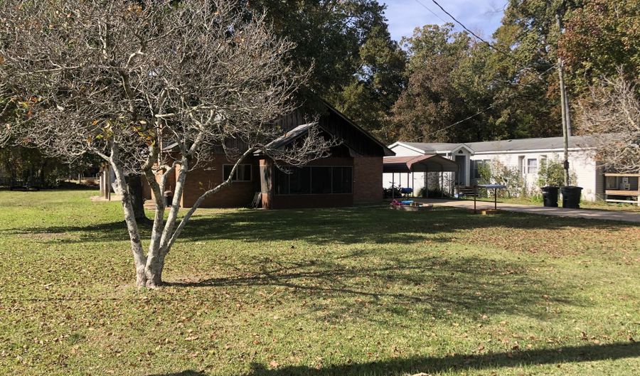 213 Harbor Ln, Brandon, MS 39047 - 4 Beds, 2 Bath