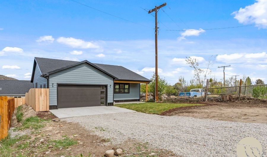 2 Avis St, Absarokee, MT 59001 - 3 Beds, 2 Bath