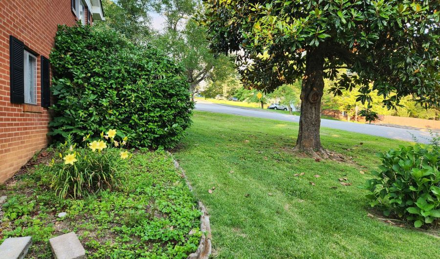 1107 Towanda Trl, Athens, TN 37303 - 3 Beds, 2 Bath