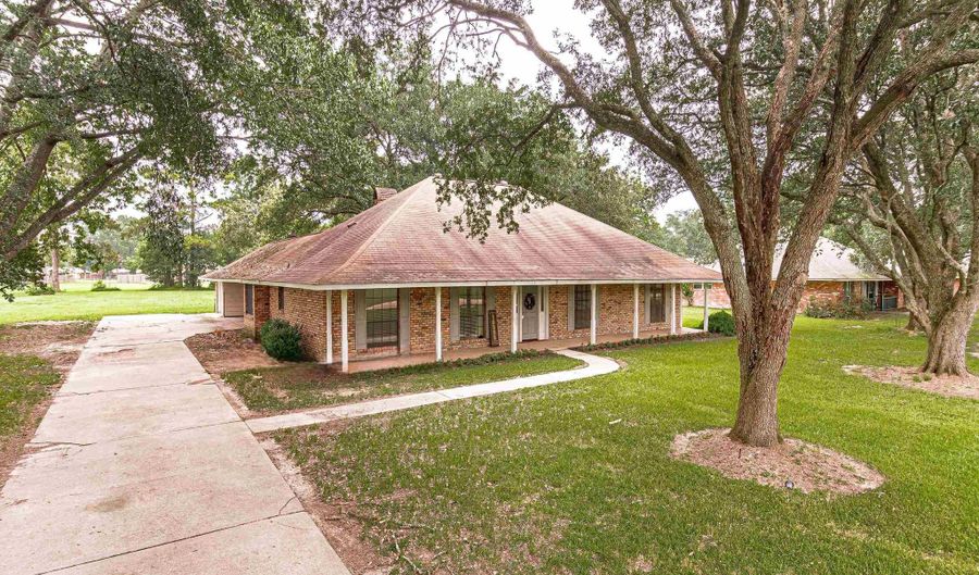 10505 Tallowwood Ave, Baker, LA 70714 - 4 Beds, 3 Bath