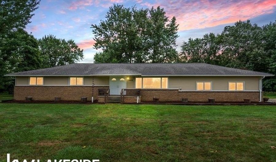 17550 BORDMAN, Armada, MI 48005 - 3 Beds, 2 Bath