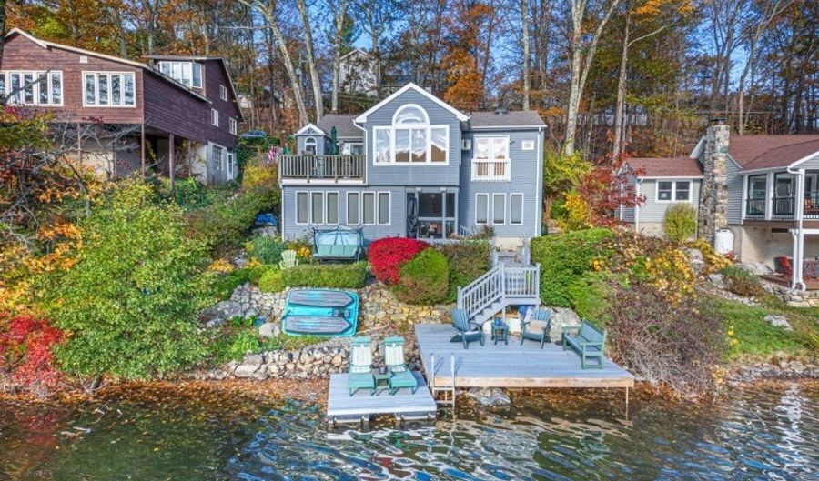 340 W Lakeshore Dr, Alloway, NJ 07422 - 2 Beds, 2 Bath