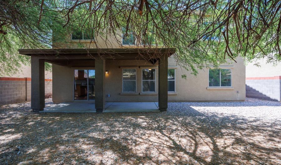 1330 E CECIL Ct, Casa Grande, AZ 85122 - 5 Beds, 3 Bath