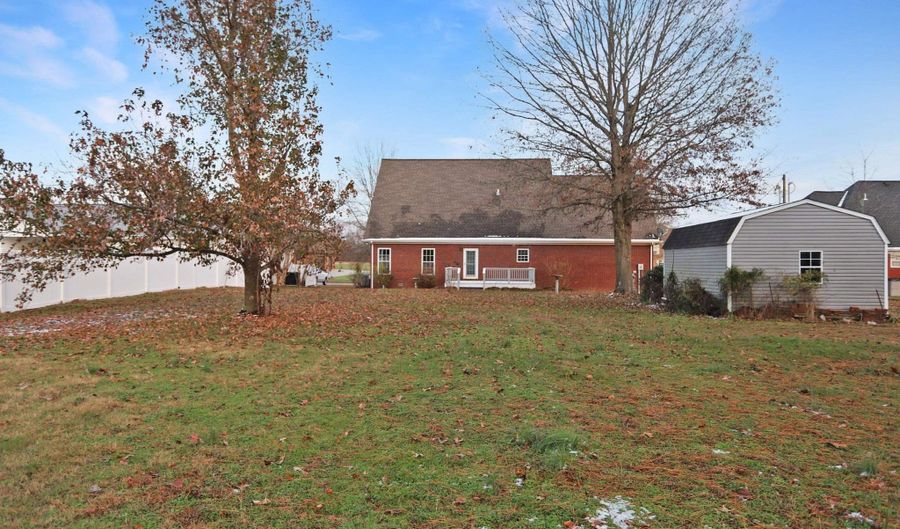 93 North Dr, Almo, KY 42020 - 4 Beds, 3 Bath