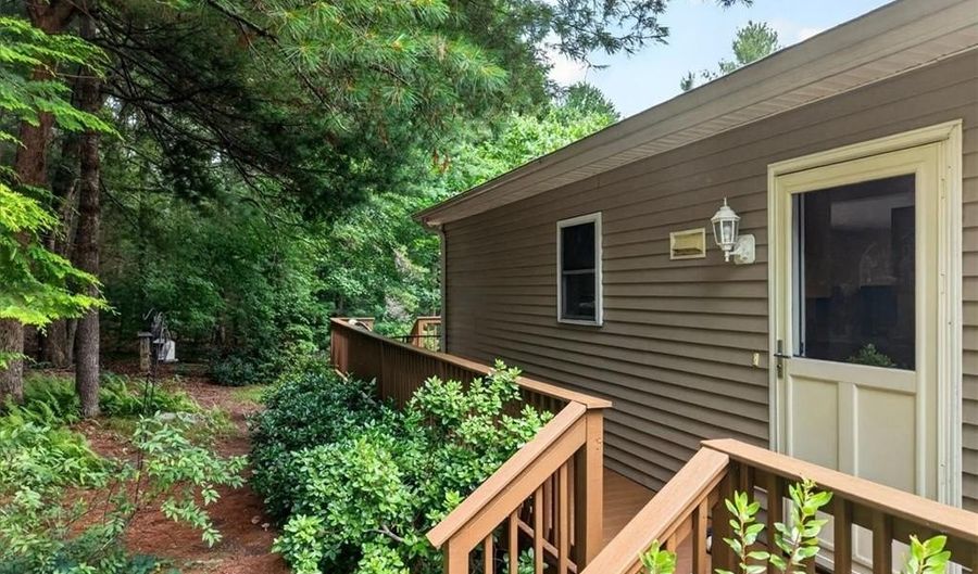 80 Old Shannock Rd, Charlestown, RI 02813 - 3 Beds, 3 Bath