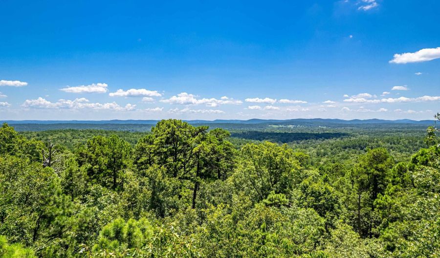 19 Ponferrada Way, Hot Springs Village, AR 71909 - 4 Beds, 3 Bath