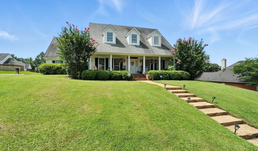 401 Overland Cv, Brandon, MS 39047 - 3 Beds, 3 Bath