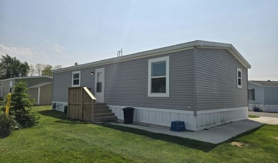 1452 West Dr 161, Alden, NY 14004 - 3 Beds, 2 Bath