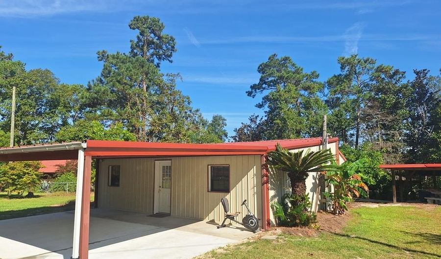 163 High Bluff Rd, Baxley, GA 31513 - 2 Beds, 1 Bath