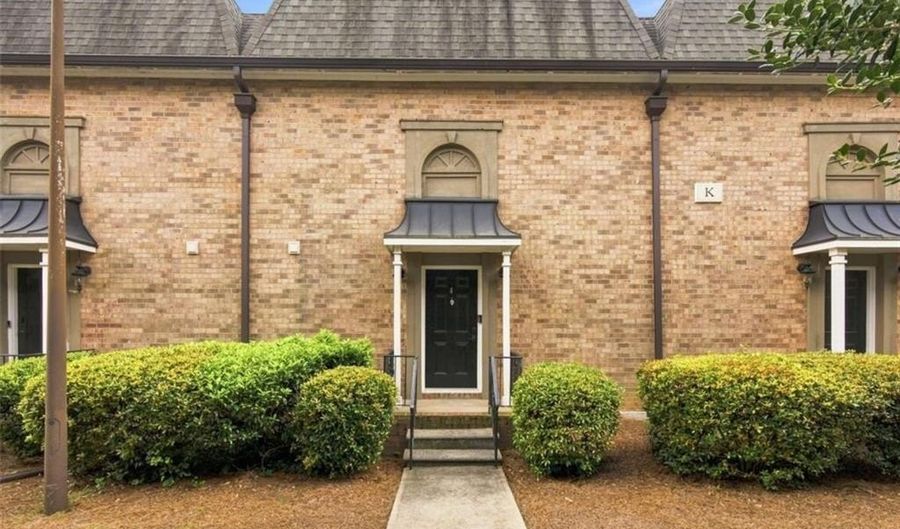 6980 Roswell Rd K4, Atlanta, GA 30328 - 2 Beds, 2 Bath