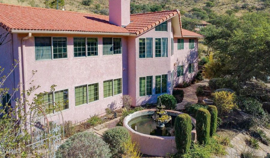 3586 W HIGHWAY 80, Bisbee, AZ 85603 - 3 Beds, 4 Bath