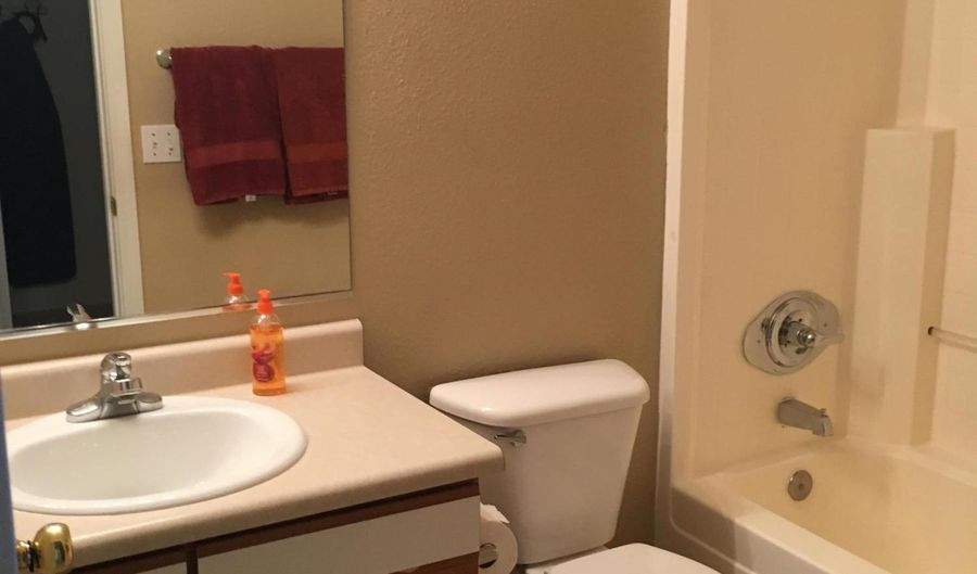 6152 S SHARON Ct, Chandler, AZ 85249 - 3 Beds, 3 Bath