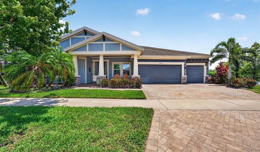 6104 SHADOWLAKE Dr, Apollo Beach, FL 33572 - 4 Beds, 3 Bath