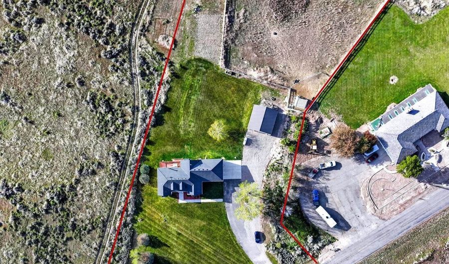 3352 Eagle Rock Rd, American Falls, ID 83211 - 4 Beds, 3 Bath