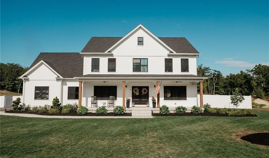 41 Wintergreen Way, Glocester, RI 02814 - 3 Beds, 2 Bath