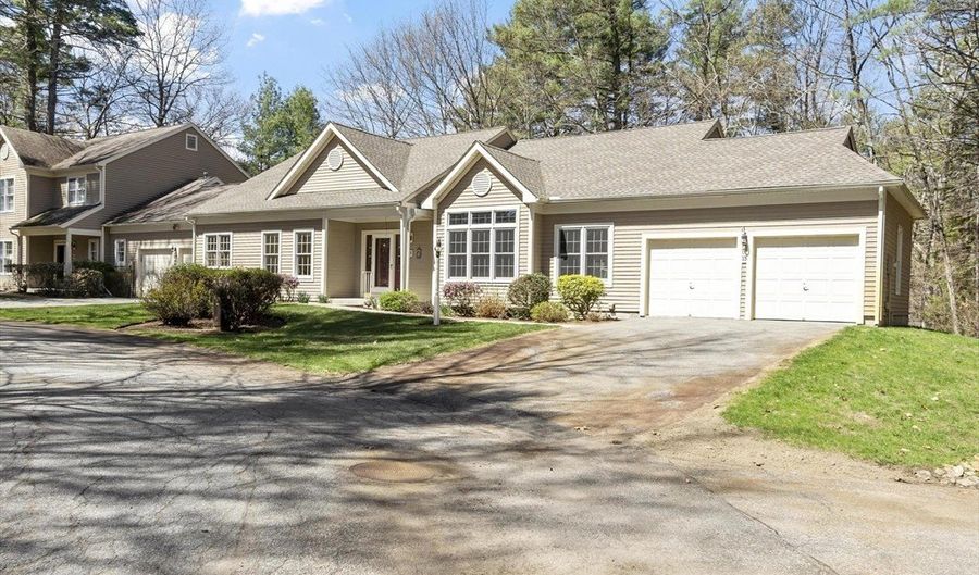 15 Pheasant Ln 15, Bedford, MA 01730 - 2 Beds, 2 Bath