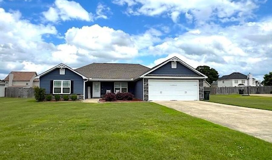 104 Old Glory Way, Fort Mitchell, AL 36856 - 4 Beds, 2 Bath