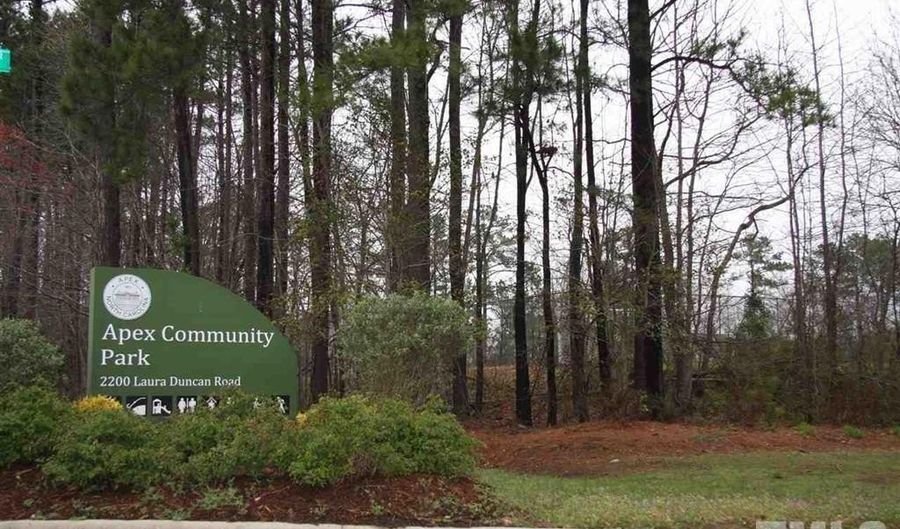 721 Sweet Laurel Ln, Apex, NC 27523 - 3 Beds, 3 Bath