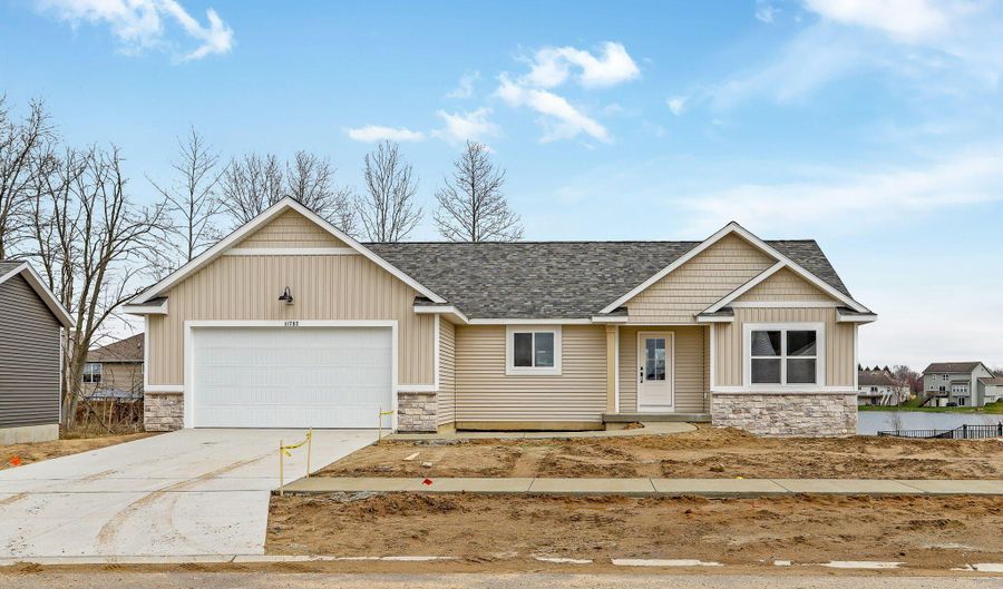 11782 Everett Ave, Allendale, MI 49401 - 4 Beds, 3 Bath