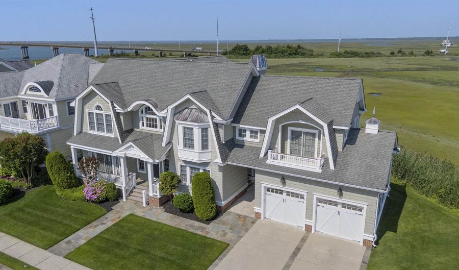 9 Seabreeze, Cape May Court House, NJ 08202 - 5 Beds, 6 Bath