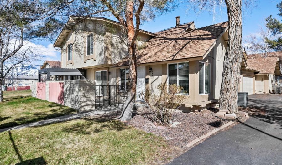 3924 Pheasant Dr, Carson City, NV 89701 - 3 Beds, 3 Bath