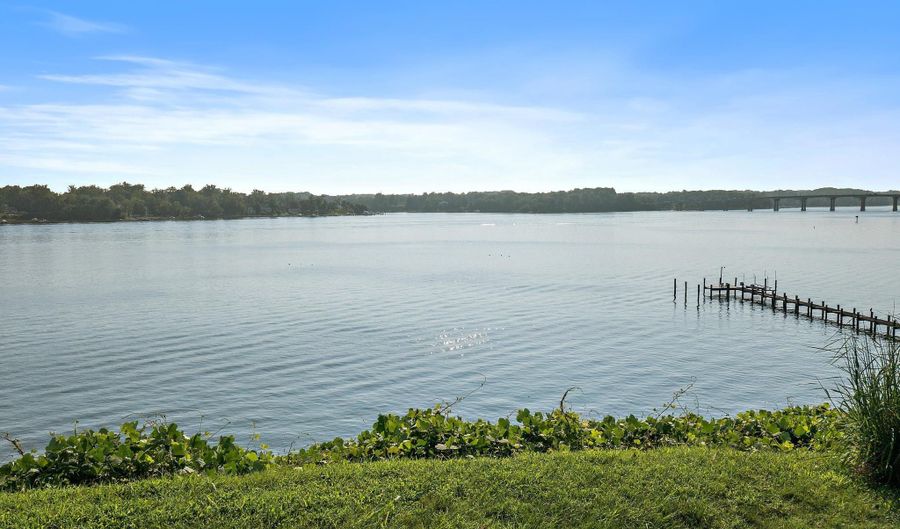 5 WAVELAND FARMS Rd, Annapolis, MD 21409 - 4 Beds, 5 Bath