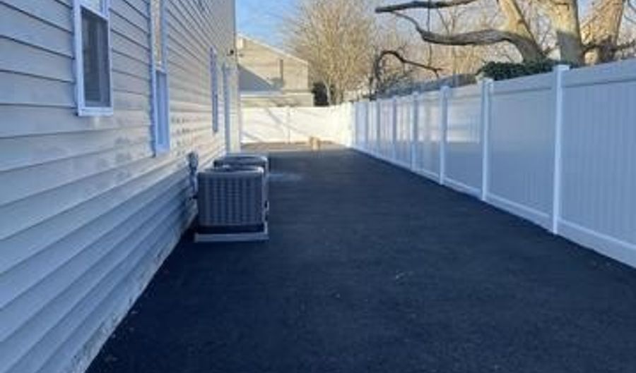 59 Ridge Ave A, Asbury Park, NJ 07712 - 3 Beds, 2 Bath