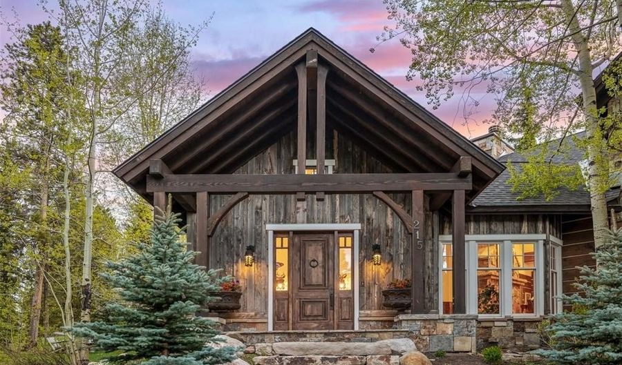 215 ROYAL TIGER Rd, Breckenridge, CO 80424 - 5 Beds, 6 Bath