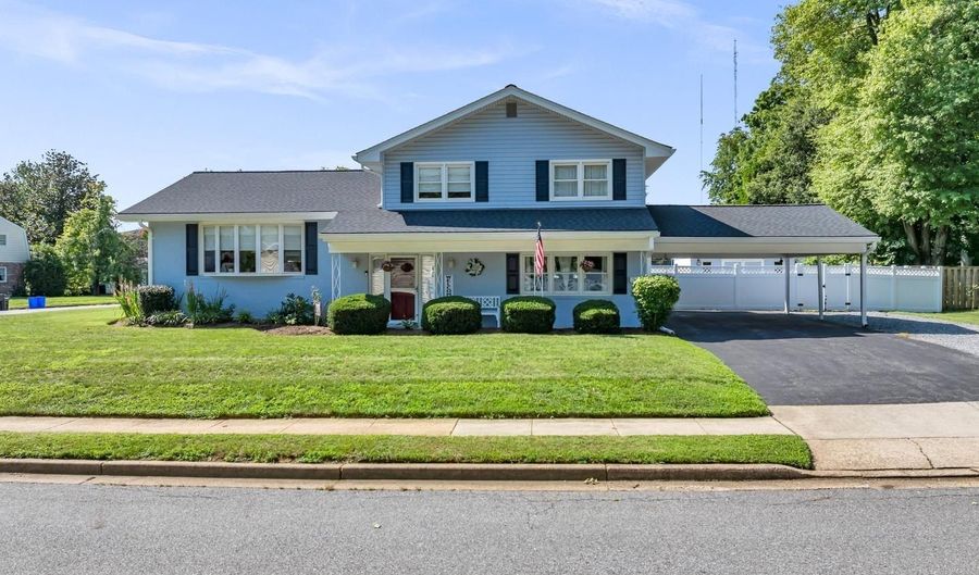 1 KING Ct, Annapolis, MD 21401 - 4 Beds, 3 Bath