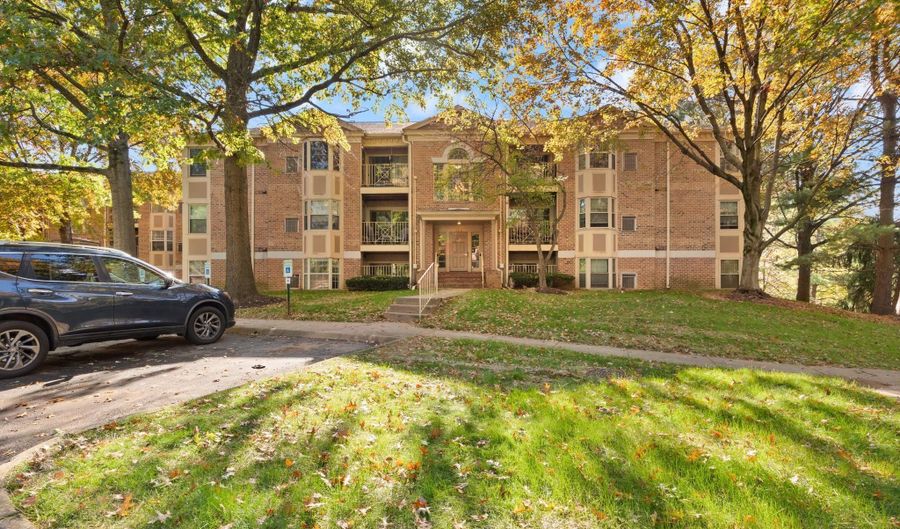 203 STAR POINTE Ct 1A, Abingdon, MD 21009 - 2 Beds, 2 Bath