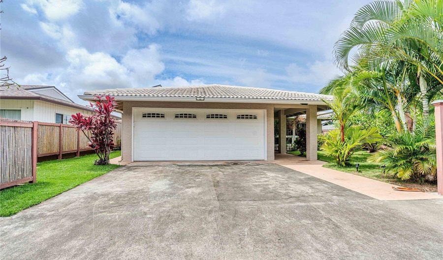 1312 Aupapaohe St, Kailua, HI 96734 - 3 Beds, 3 Bath