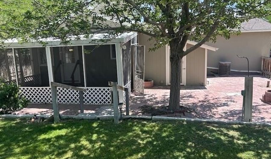 3220 Rice Rd, Fallon, NV 89406 - 2 Beds, 1 Bath