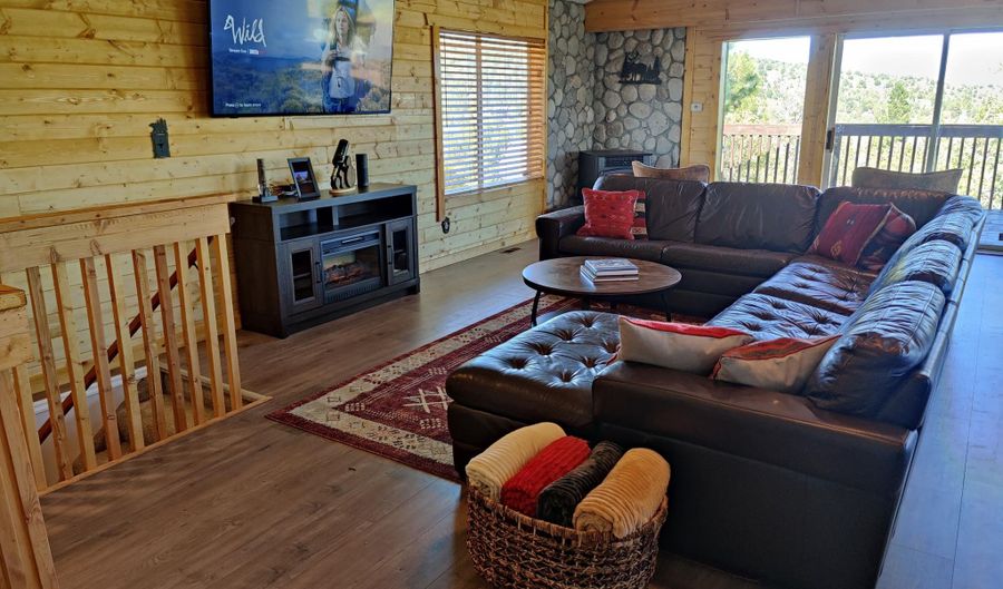 1510 W Elk Ridge Dr, Alton, UT 84710 - 3 Beds, 2 Bath