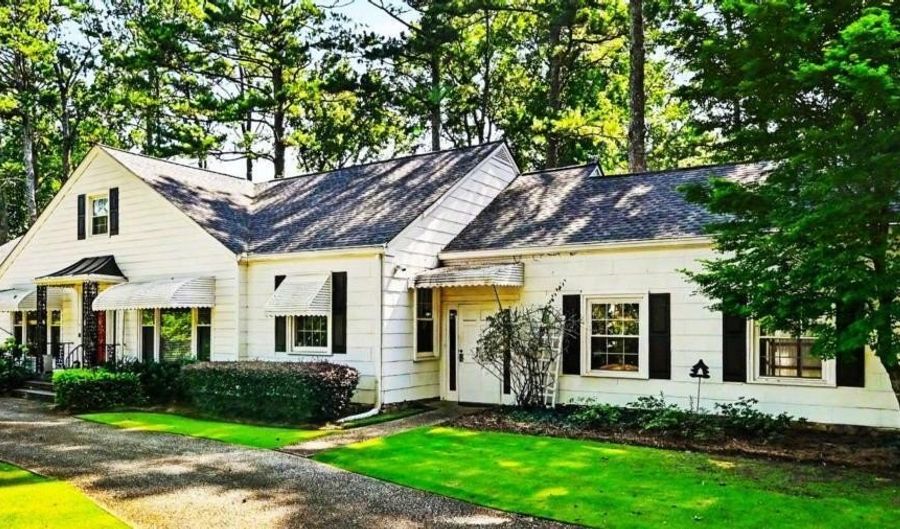 64 Clarendon Ave, Avondale Estates, GA 30002 - 3 Beds, 3 Bath