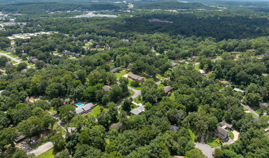 939 NAVAJO Trl, Alabaster, AL 35007 - 3 Beds, 2 Bath