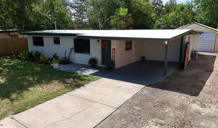 1014 CAROLINE Ave, Auburndale, FL 33823 - 4 Beds, 2 Bath