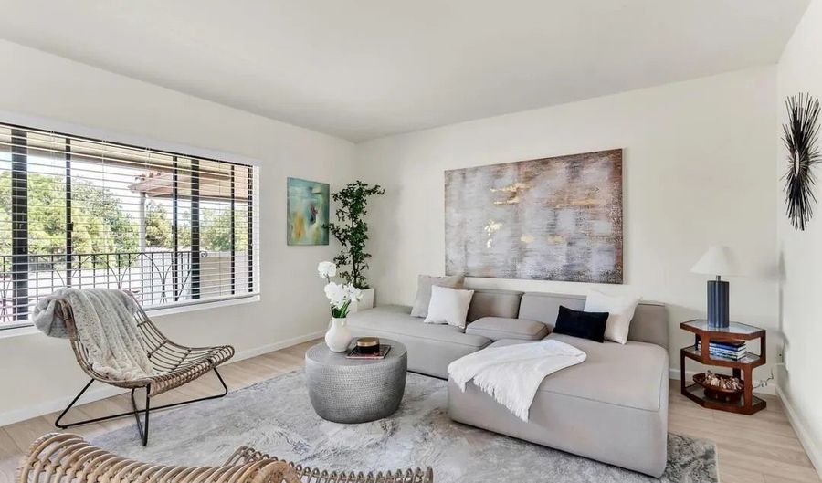 4245 Asher St 64, San Diego, CA 92110 - 2 Beds, 2 Bath