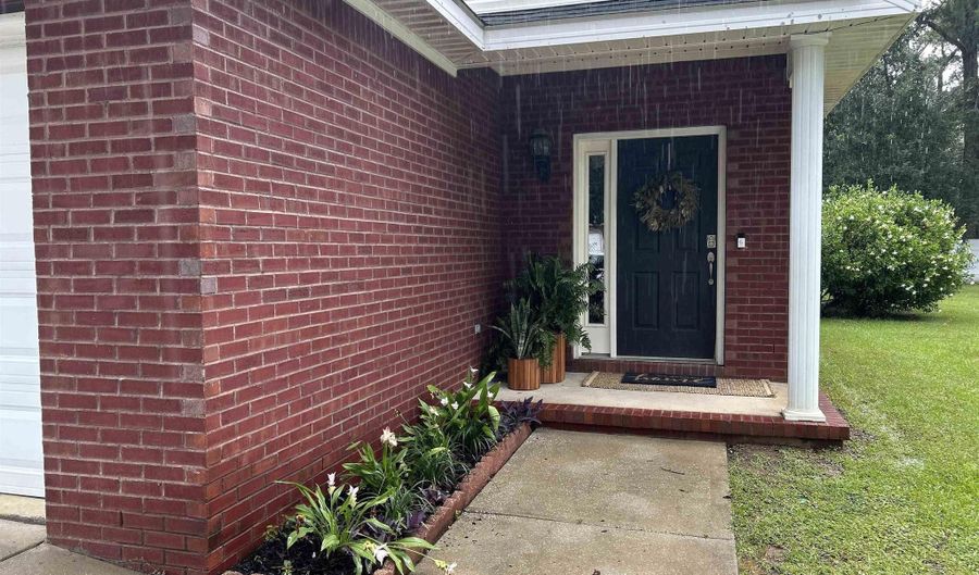 704 Jillian Pl, Bay Minette, AL 36507 - 3 Beds, 2 Bath