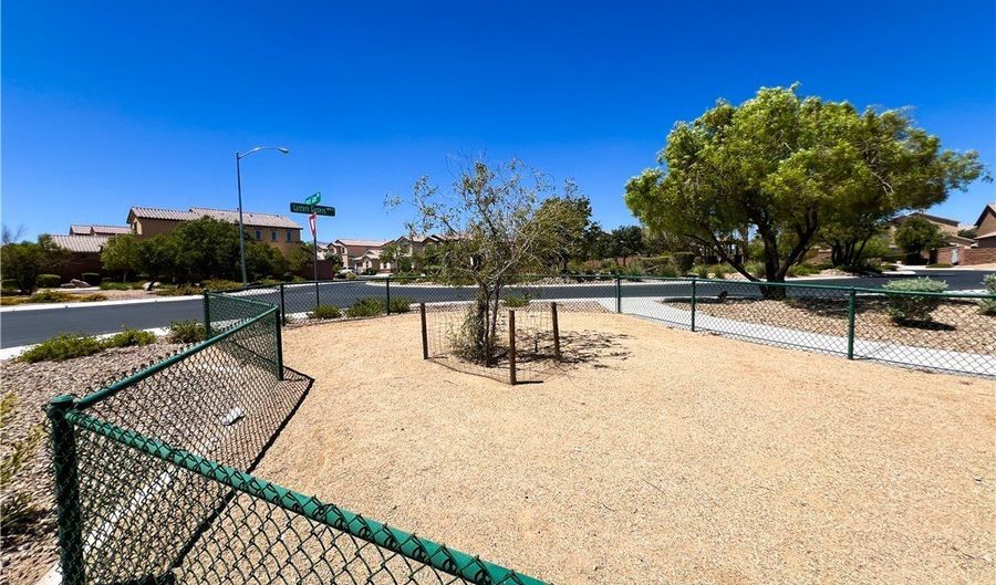 3462 Elegant Rose St, Las Vegas, NV 89117 - 4 Beds, 3 Bath